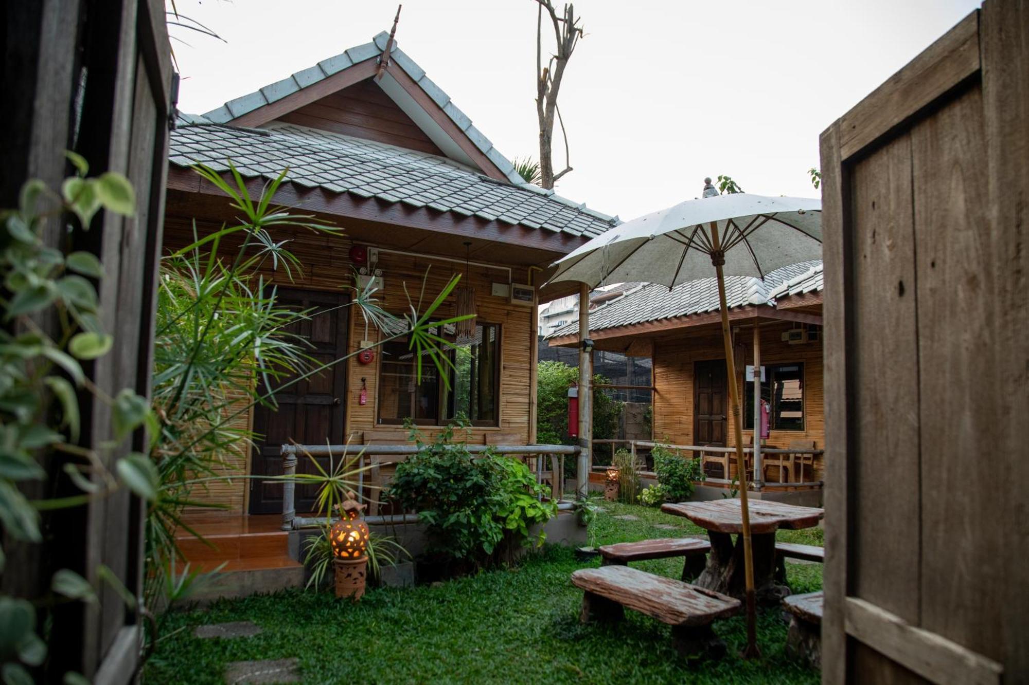 Boutique Hotel & Restaurant, Jaidee Bamboo Huts Čiang Mai Exteriér fotografie