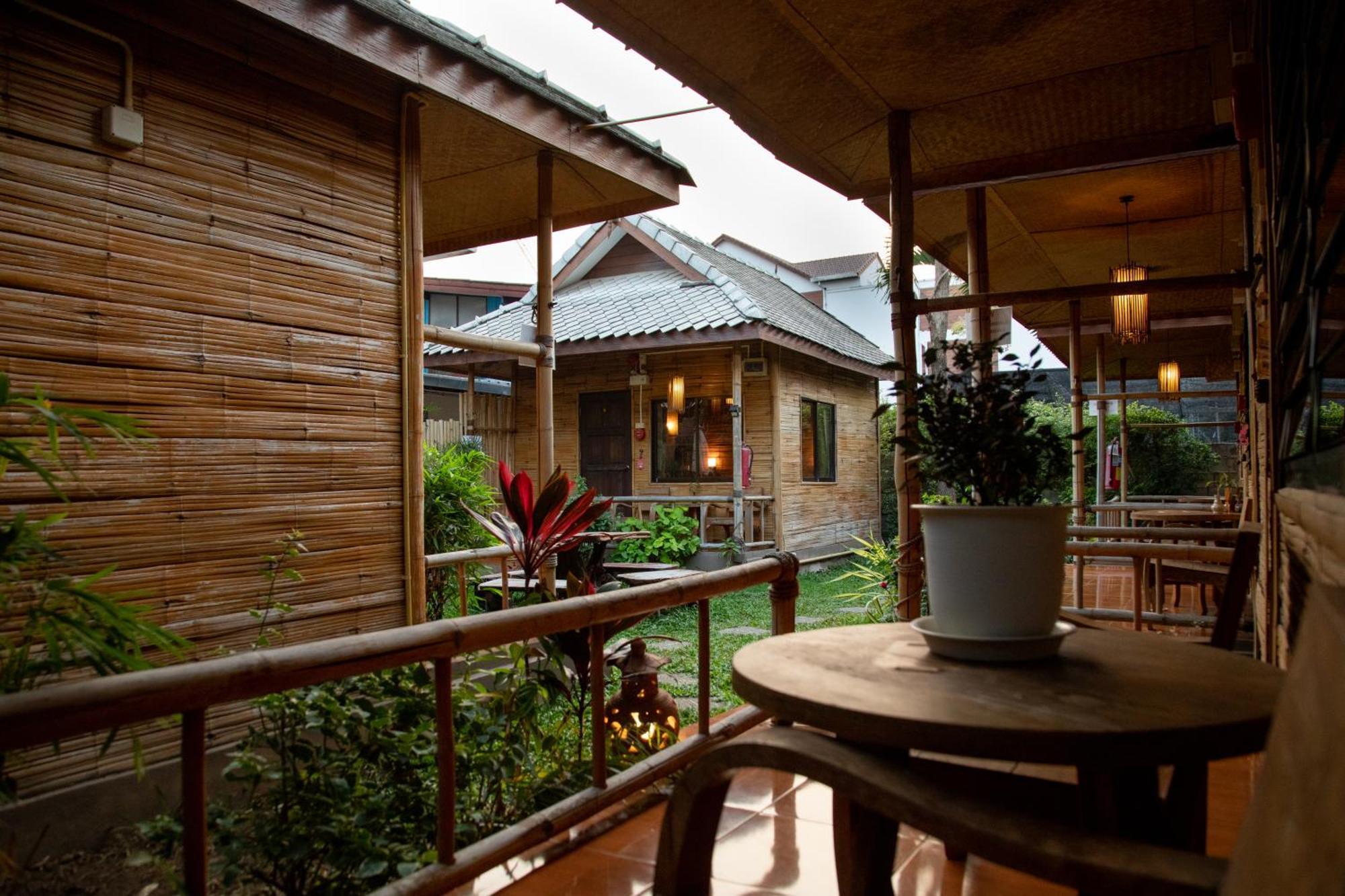 Boutique Hotel & Restaurant, Jaidee Bamboo Huts Čiang Mai Exteriér fotografie