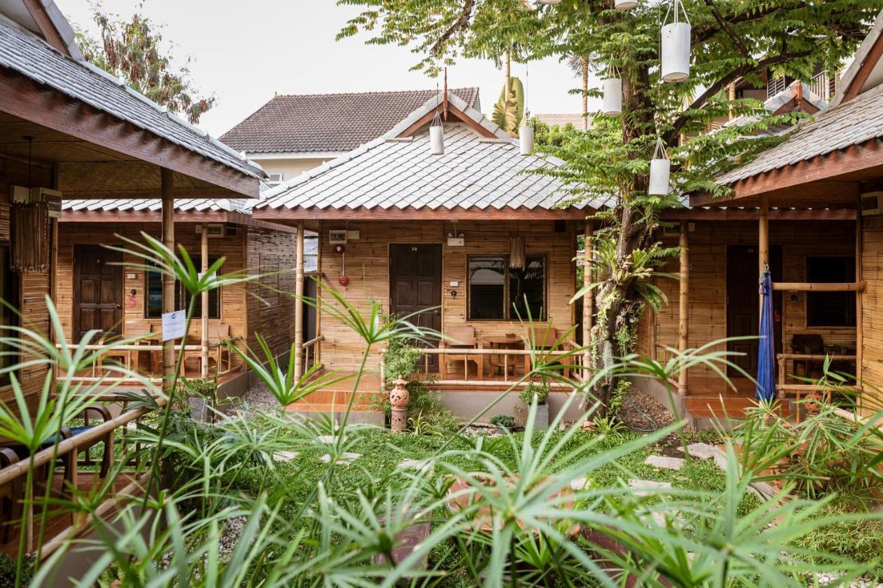 Boutique Hotel & Restaurant, Jaidee Bamboo Huts Čiang Mai Exteriér fotografie