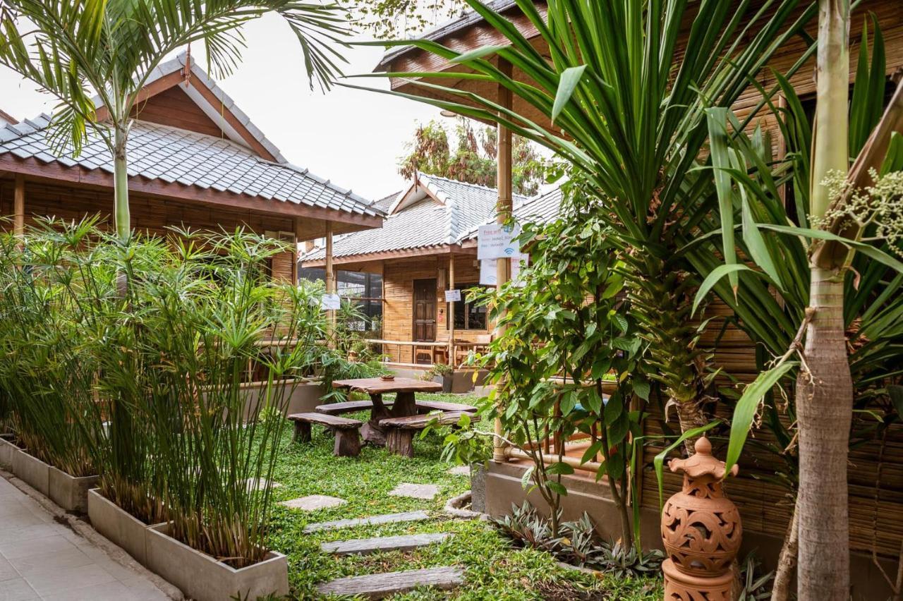 Boutique Hotel & Restaurant, Jaidee Bamboo Huts Čiang Mai Exteriér fotografie